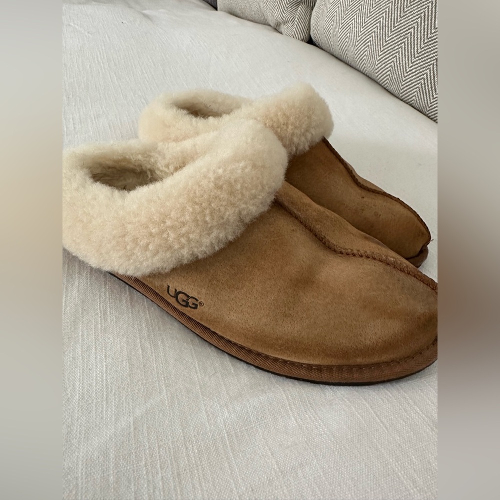 UGG MORAENE WOMEN SLIPPERS SUEDE CHESTNUT US 8